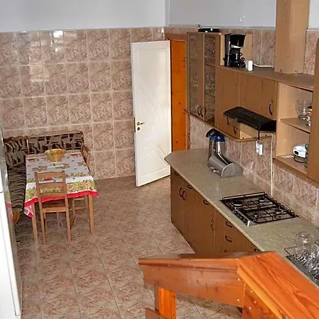 Pensiunea Casa Tepes Gæstehus 3*
