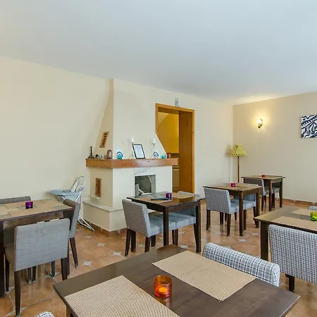 Pensiunea Casa Tepes بيت ضيافة براشوف