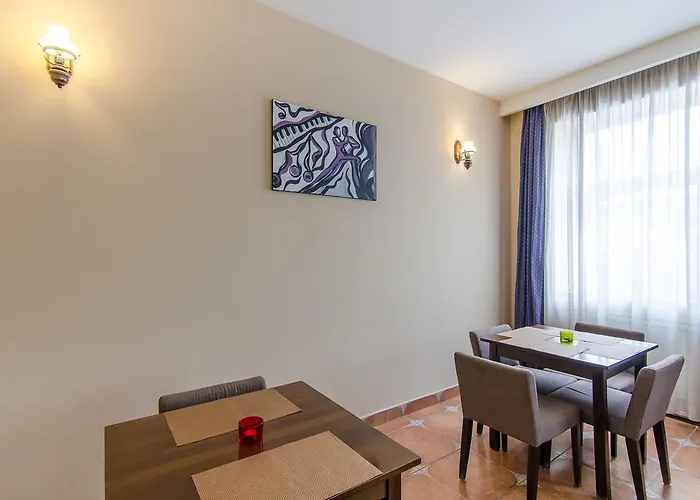 Pensiunea Casa Tepes 3*